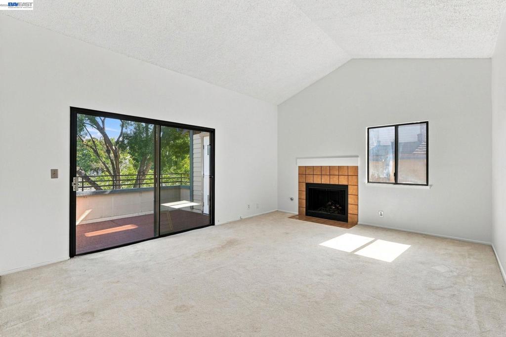 6043 Joaquin Murieta Ave G