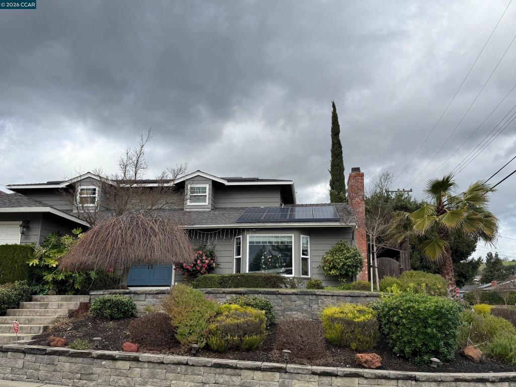 203 203 Virginia Cir