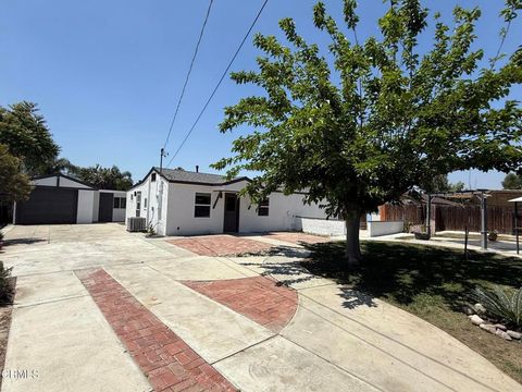 Photo of 4010 WITT AVE Avenue, Riverside, CA 92501 (MLS # P1-27105)