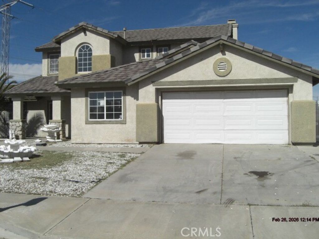 Photo of 13320 Winter Park St, Victorville, CA 92394 (MLS # SW26056223)