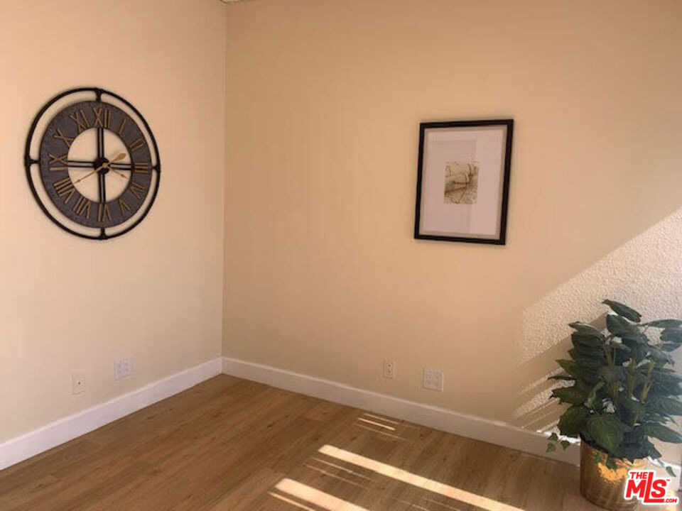 3201 Corte Malpaso 304