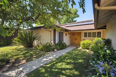 Photo of 3034 Rollings Avenue, Thousand Oaks, CA 91360 (MLS # 225003178)