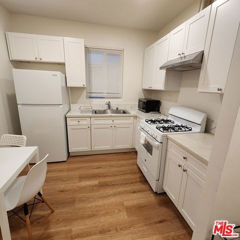 Photo of 341 S Western Avenue #2, Los Angeles, CA 90020 (MLS # 26755145)
