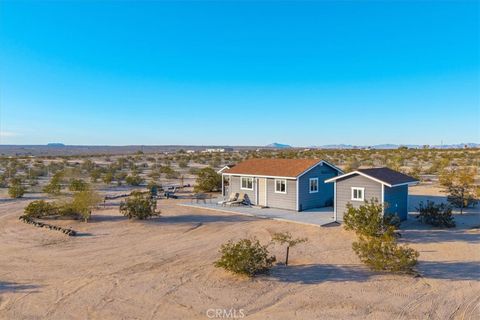 Photo of 69815 Nandina Street, 29 Palms, CA 92277 (MLS # JT26023566)