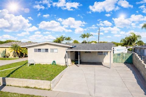 Photo of 13751 Bentongrove Dr, Whittier, CA 90605 (MLS # DW26016527)