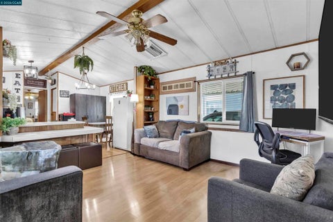 Photo of 13 Deck Dr, Vacaville, CA 95687 (MLS # 41146979)