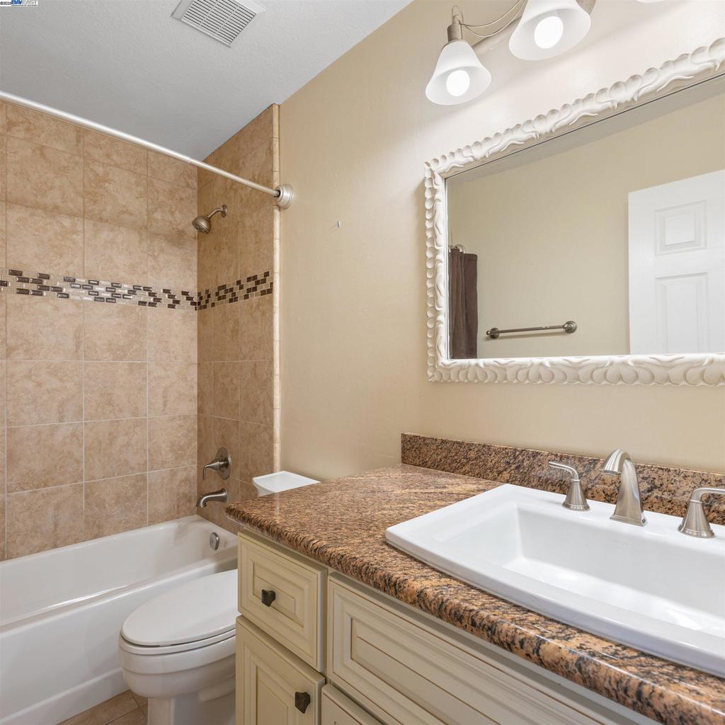 MEADOW CREEK - Residential