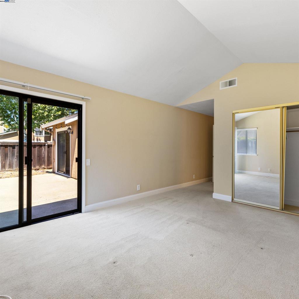 MEADOW CREEK - Residential