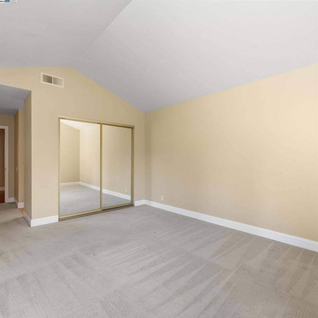 MEADOW CREEK - Residential