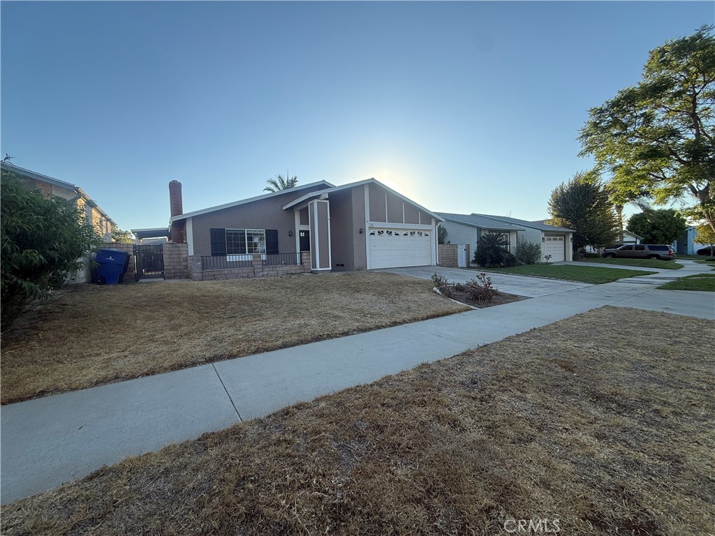 Welcome to 7051 Idyllwild Ln, located in the desirable Park Vista II Community! This 4-bedroom, 2-bathroom POOL HOME offers great potential with a spacious layout. The living room features a cozy fireplace, and the kitchen provides plenty of space for everyday living. All bedrooms are generously sized, including the primary suite with an attached bathroom and sliding door access to the backyard. Enjoy the private in-ground pool and spa—perfect for relaxing or entertaining. Complete with an attached two-car garage and driveway parking. Bring your imagination and make this Riverside gem your own!