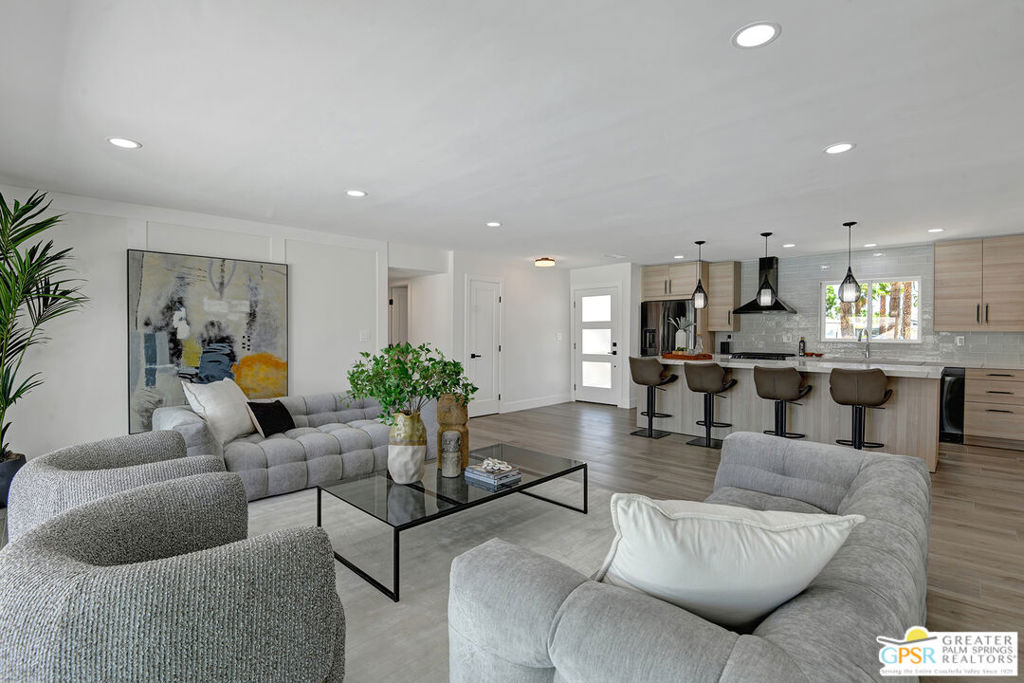 El Rancho Vista Estates - Residential