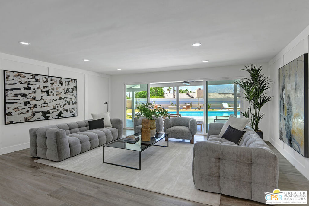 El Rancho Vista Estates - Residential