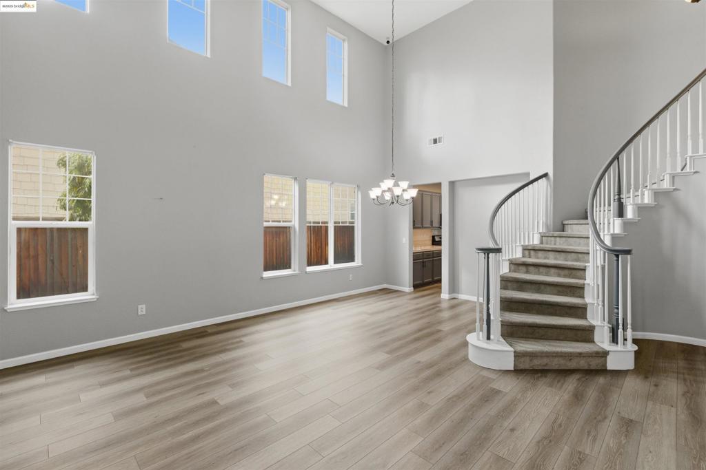 ROSE GARDEN - Residential