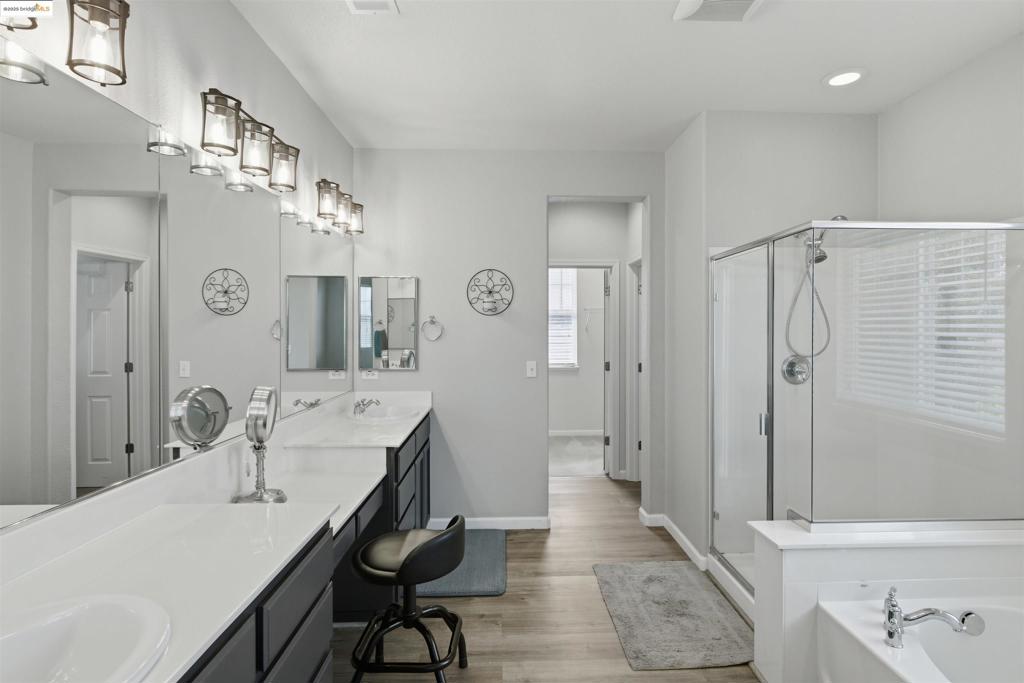 ROSE GARDEN - Residential