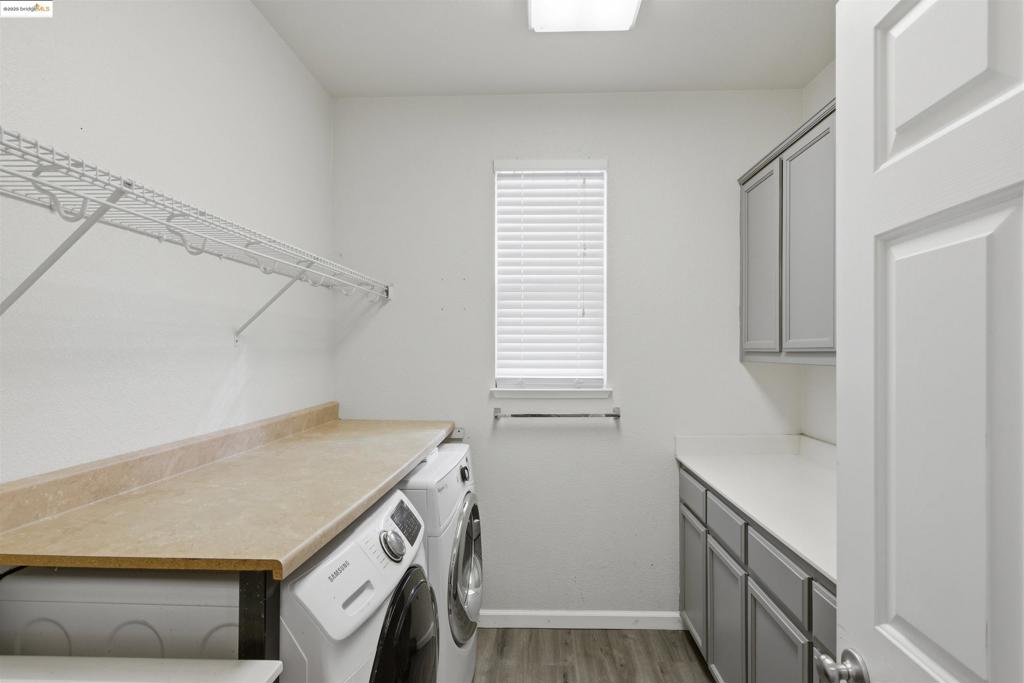 ROSE GARDEN - Residential