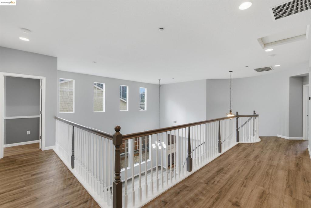 ROSE GARDEN - Residential