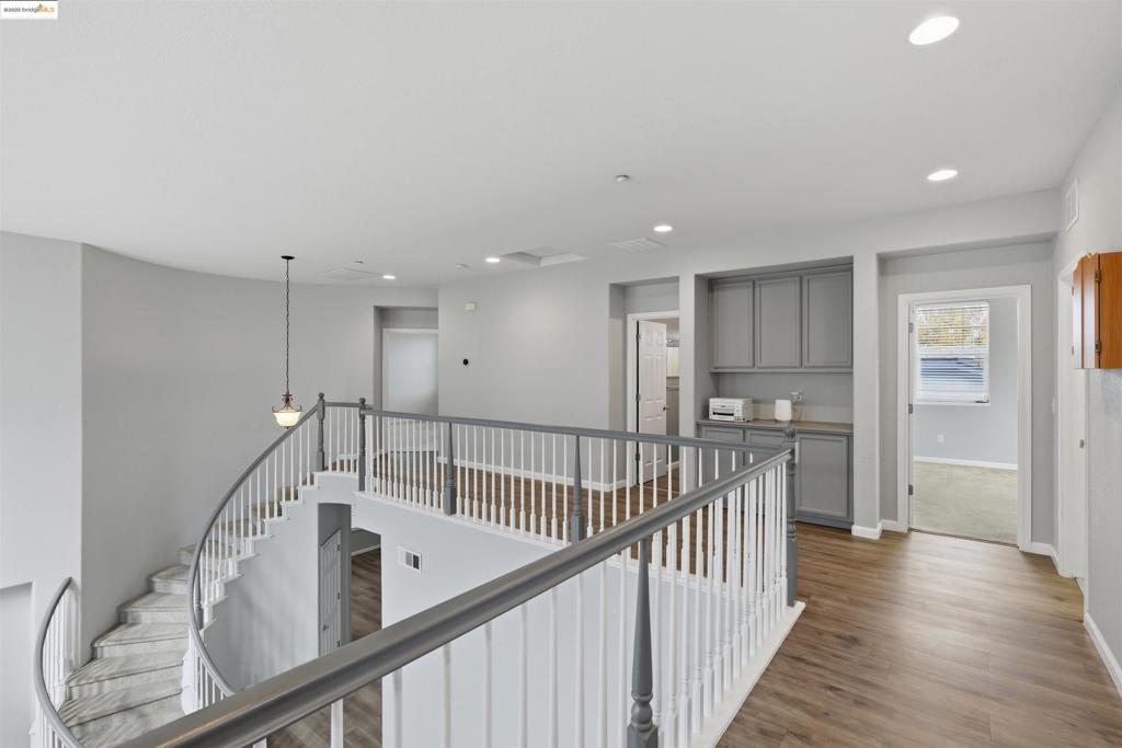 ROSE GARDEN - Residential