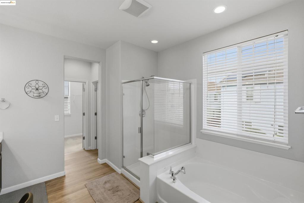 ROSE GARDEN - Residential