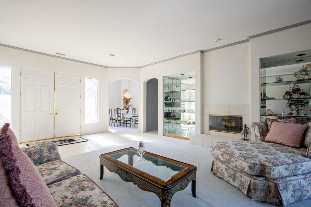 13 Victoria Falls Drive