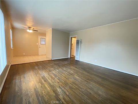 Photo of 538 E Chalynn Cir, Orange, CA 92866 (MLS # OC25230714) Photo of 538 E Chalynn Cir, Orange, CA 92866 (MLS # OC25230714)