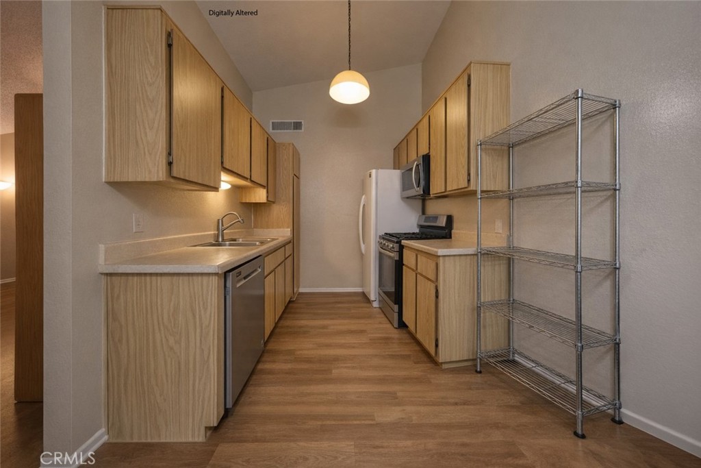 1800 E Old Ranch 148