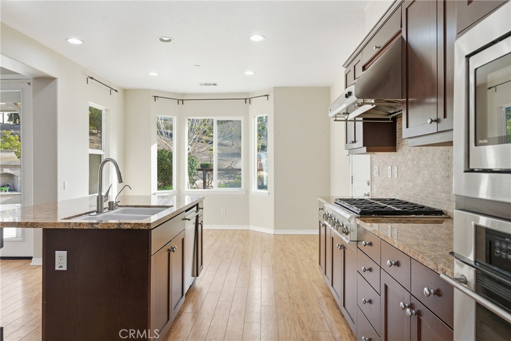 5632 Menemsha Lane