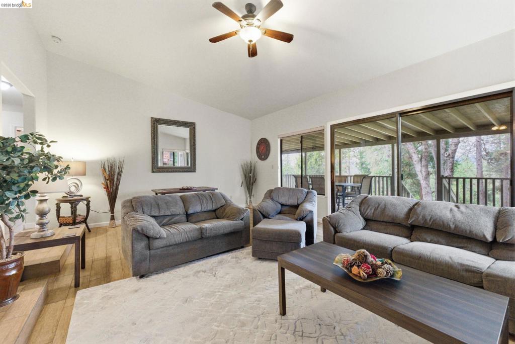 12068 Breckenridge Rd