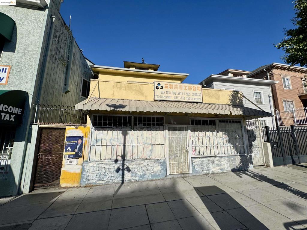 An exceptional opportunity awaits at 220 International Blvd, Oakland — a rare mixed-use duplex featuring a ground-level storefront and a residential unit above, just one block from Lake Merritt. Perfect for investors, entrepreneurs, or owner-users, this property offers versatility, visibility, and income potential in one of Oakland’s most active corridors. Located on International Blvd, a major thoroughfare with strong foot and vehicle traffic, this building benefits from proximity to Chinatown, Jack London Square, Lake Merritt BART Station, and easy I-880 freeway access. The surrounding area features established businesses, new housing developments, and a growing retail scene, ensuring consistent long-term demand. First time on the market in over 20 years, this property is a diamond in the rough—ready for restoration and revitalization. Each unit is separately metered for gas and electricity. Seller and Listing Agent make no warranties as to square footage, condition, or habitability. Buyer to conduct their own due diligence. Property to be sold as-is; offers reviewed as received. Don’t miss this rare chance to own a highly visible mixed-use property in one of Oakland’s most vibrant and evolving neighborhoods. Don't miss your chance for this once in a life time opportunity.