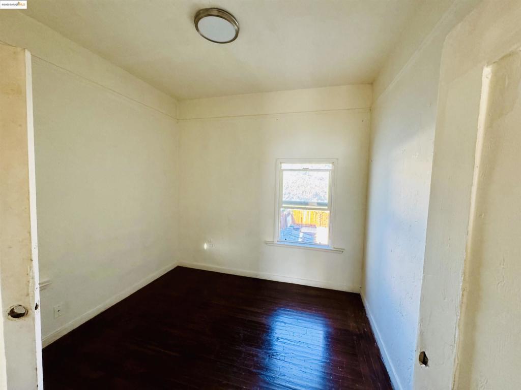 LAKE MERRITT - Residential Income