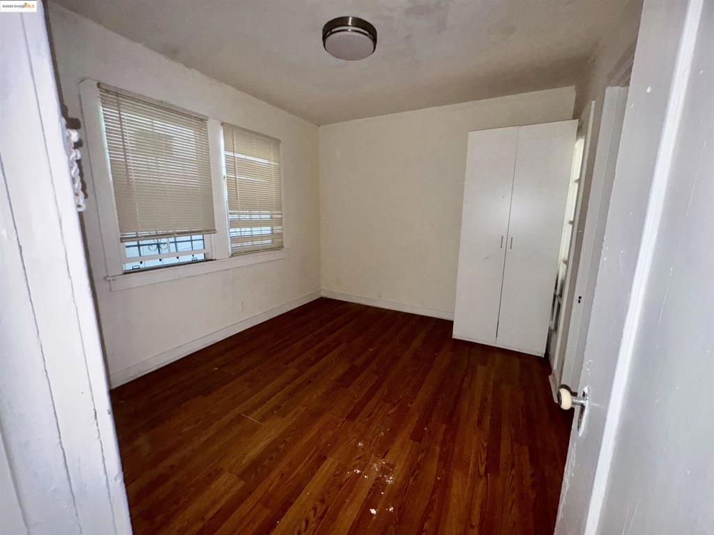 LAKE MERRITT - Residential Income