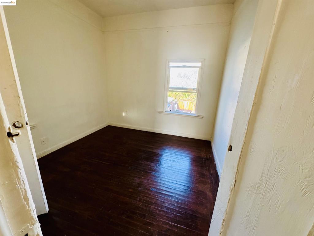 LAKE MERRITT - Residential Income