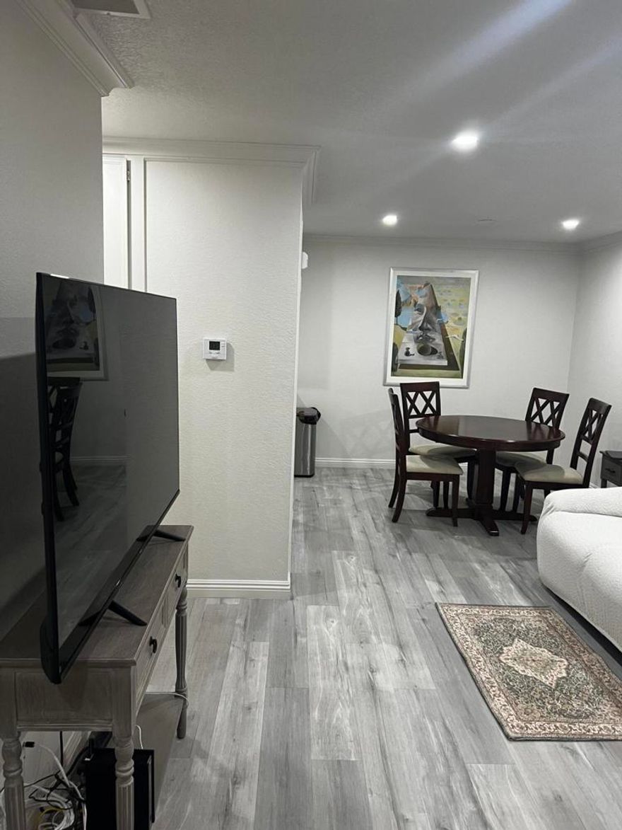 elcome to Unit 211 at 2810 North Arcadia Court--a beautifully updated end unit offering the perfect blend of privacy, comfort, and resort-style amenities. This quiet retreat features a brand-new AC unit, luxury vinyl plank flooring, and panoramic mountain views. Enjoy the peace of no road noise and no neighboring units visible from your front door.Located in a gated community with access to a sparkling pool, relaxing spa, and tennis courts, this home is ideal for full-time living or a weekend escape. Whether you're lounging poolside or enjoying the desert sunsets from your private balcony, Unit 211 delivers the best of Palm Springs living.