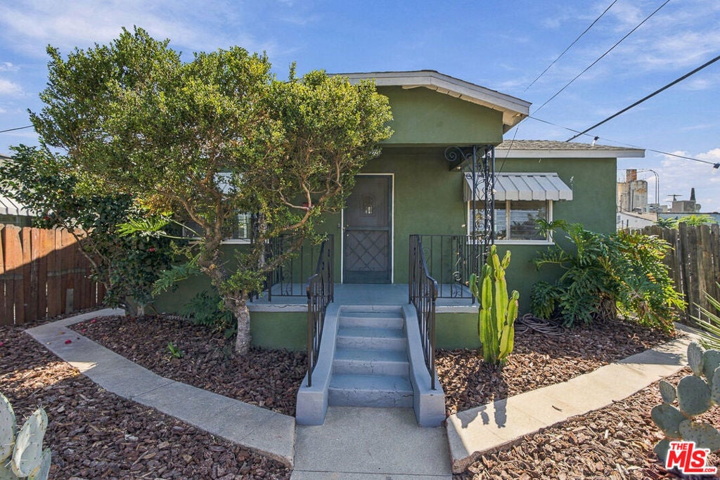 412 N Bernal Avenue