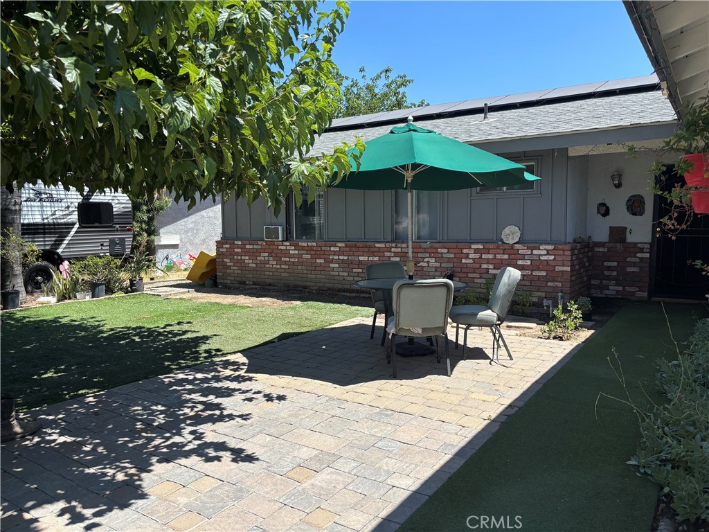 Step inside to a welcoming atmosphere highlighted by a classic brick **fireplace** in the living room, perfect for cozy evenings. The floor plan flows effortlessly, and the home is equipped with a central HVAC system for year-round comfort.
This charming single-story home, in the Hemet neighborhood with **no HOA**. The residence features three bedrooms and two full bathrooms within its 1,268 square feet of comfortable living space. The generous **0.30-acre lot (13,068 sq ft)** is a standout feature, offering a massive backyard with endless possibilities. The attached **two-car garage** provides convenient parking and ample storage. Located in the **Hemet Unified School District**, this property is also close to local schools, parks, and shopping.