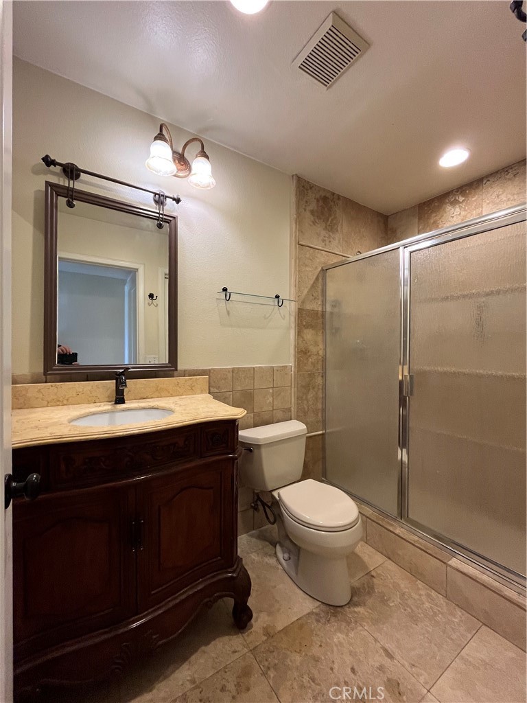 2545 Belvedere Court