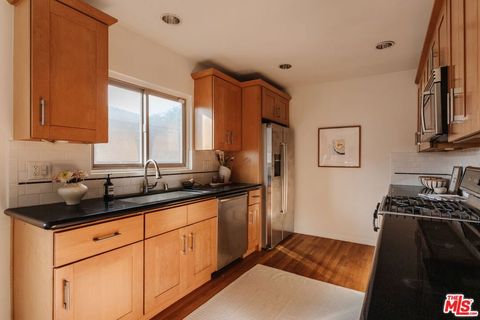 Tiny photo for 6326 W 85th Place, Los Angeles, CA 90045 (MLS # 26660993)