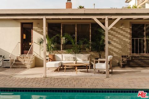 Tiny photo for 6326 W 85th Place, Los Angeles, CA 90045 (MLS # 26660993)