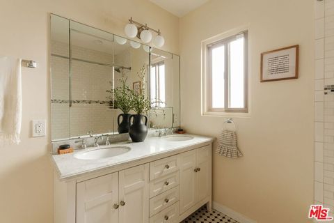 Tiny photo for 6326 W 85th Place, Los Angeles, CA 90045 (MLS # 26660993)