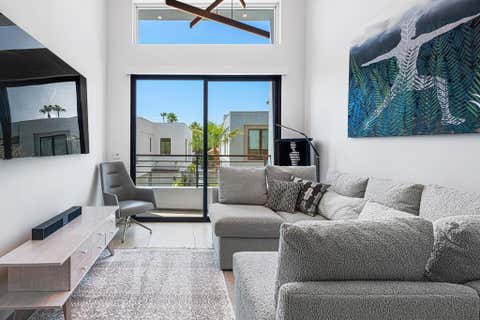 Tiny photo for 294 Mayfair Way, Palm Springs, CA 92264 (MLS # 219150520PS)
