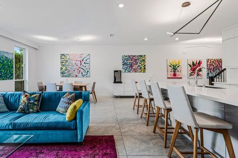 Tiny photo for 294 Mayfair Way, Palm Springs, CA 92264 (MLS # 219150520PS)
