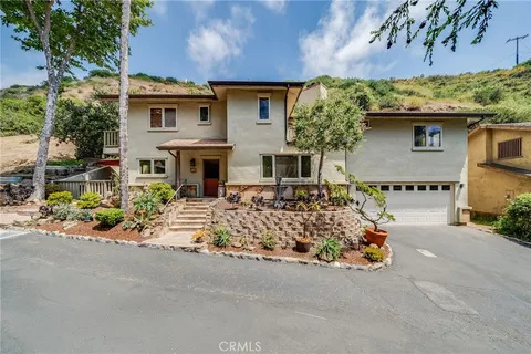 MLS: LG26103692