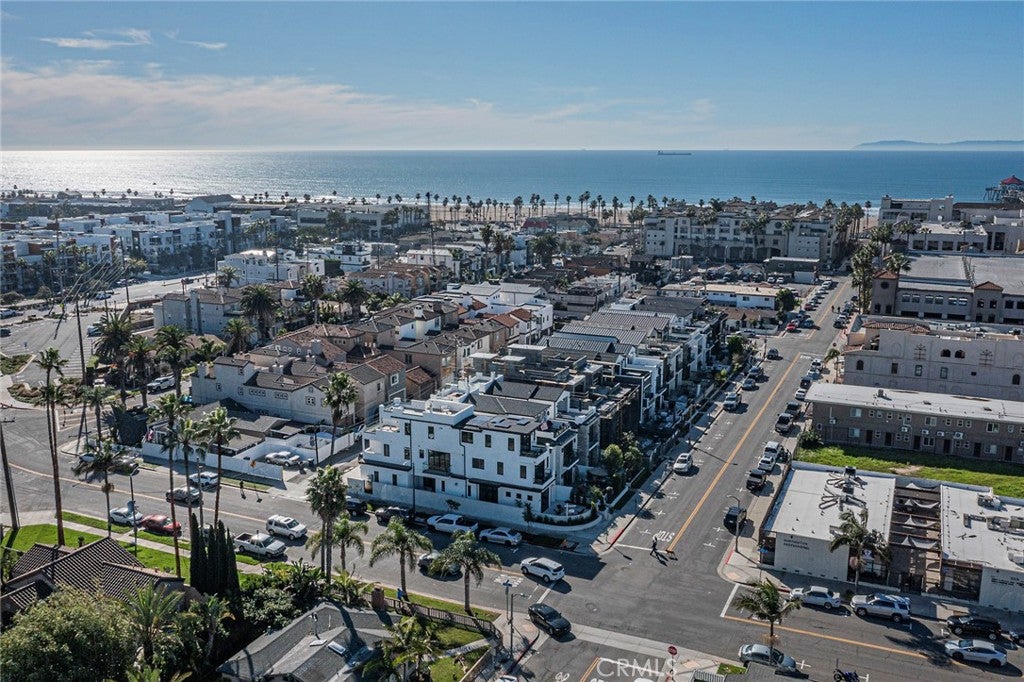 328 3rd Street, Huntington Beach CA 92648