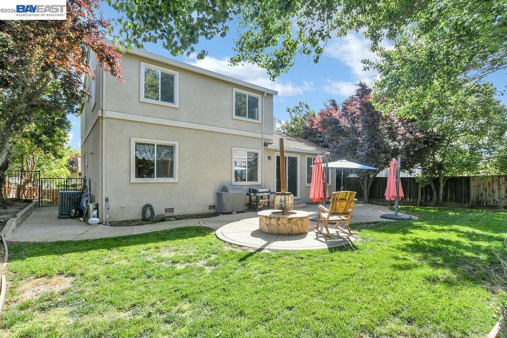 2913 Haddington Ct