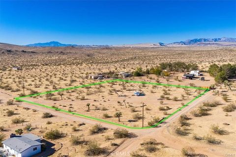Photo of 59787 Sharp Terrace Drive, Joshua Tree, CA 92284 (MLS # JT26015896)