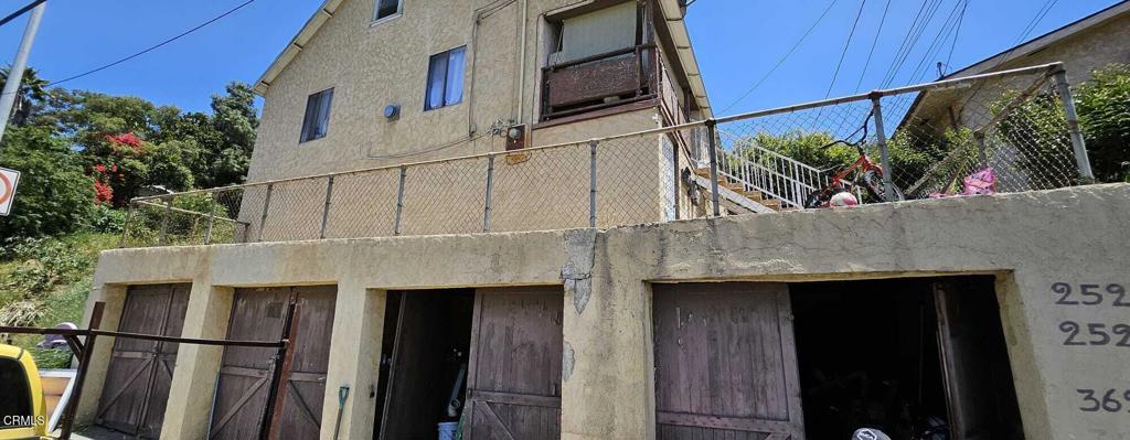Offers subjected to interior inspections buyer to provide financial and lender capacity. Seller is a licensed Brokers. Lender owned property, Seller is willing to carry back.