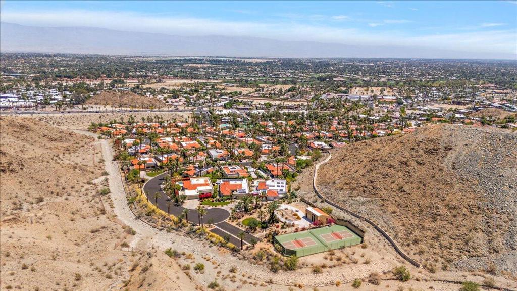 Mirage Cove - Residential