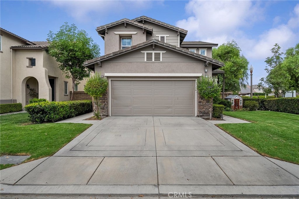 13102 Melon Avenue