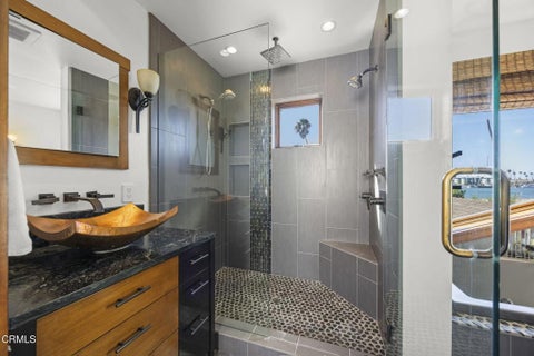 Tiny photo for 2916 Lakeshore Court, Oxnard, CA 93035 (MLS # V1-39223)