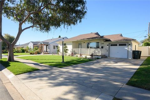 Photo of 22951 Walnut Street, Torrance, CA 90501 (MLS # DW26004673)