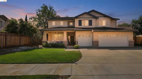 Photo of 812 Allen Court CT, Brentwood, CA 94513 (MLS # 41148465)
